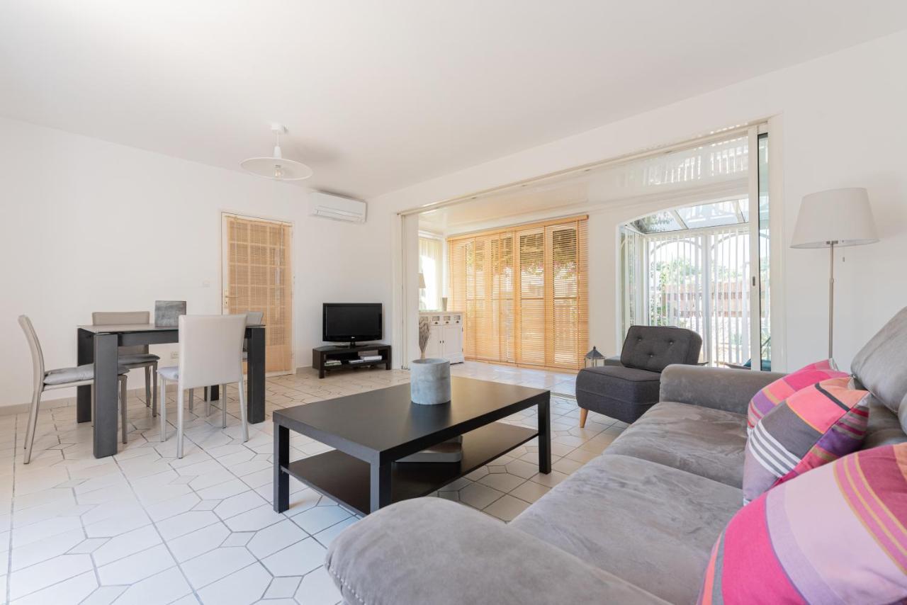 Maison Cosy Avec Petite Piscine Six-Fours-les-Plages Bagian luar foto